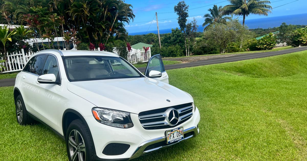 MercedesBenz GLCClass 2018 rental in Hilo, HI by Irene W. Turo