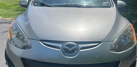 Mazda Mazda2 2014