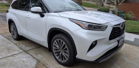 Toyota Highlander Hybrid 2025