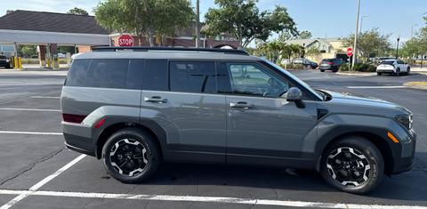 Hyundai Santa Fe 2025
