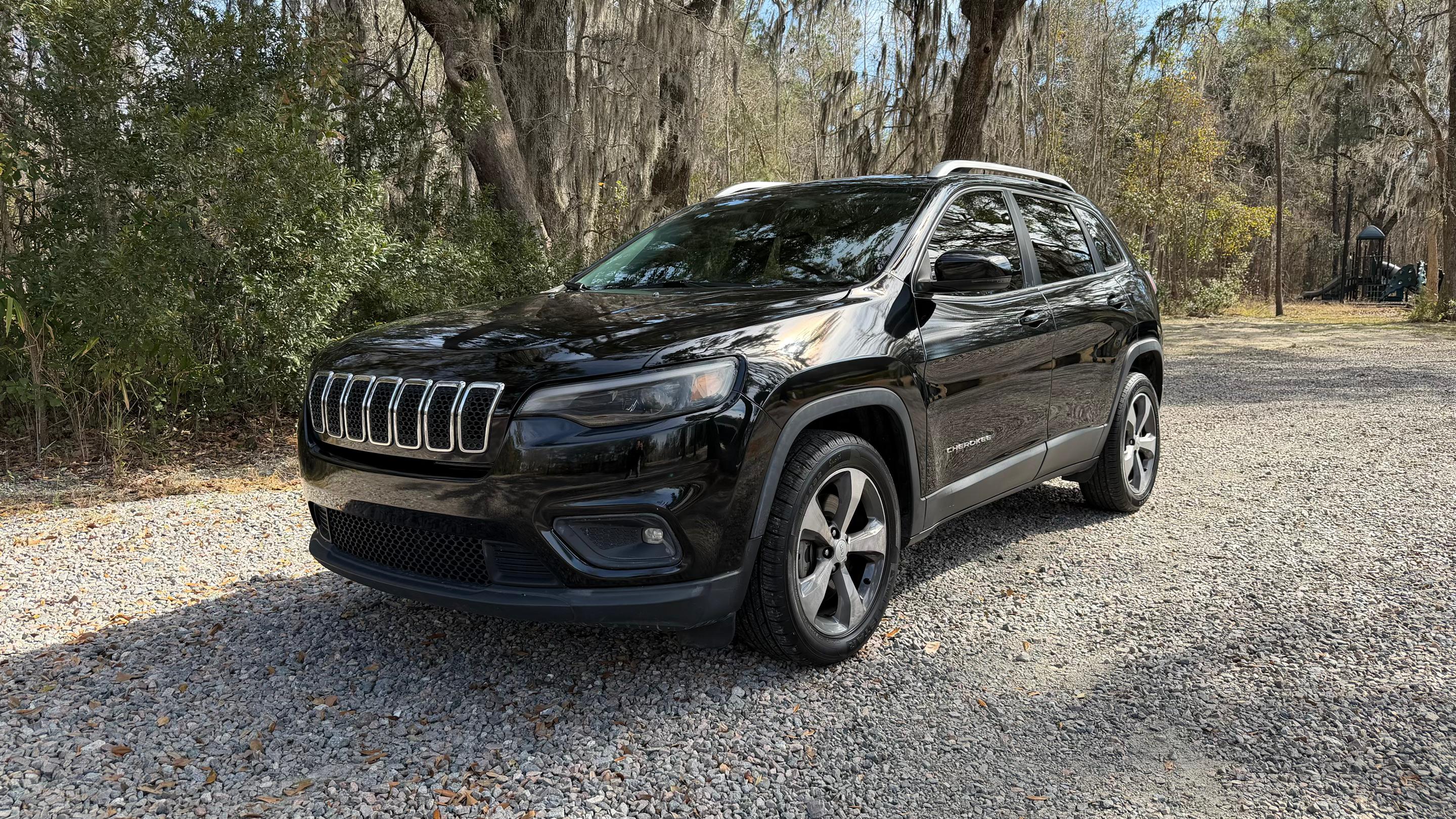Jeep Cherokee 2019 in Richmond Hill, GA