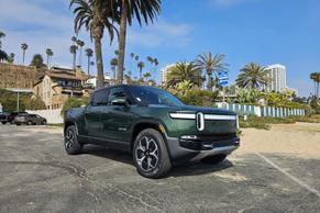 Rivian R1T 2024 in Los Angeles