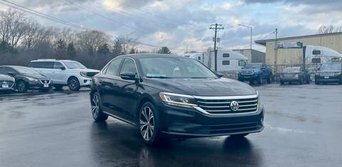 Volkswagen Passat 2021