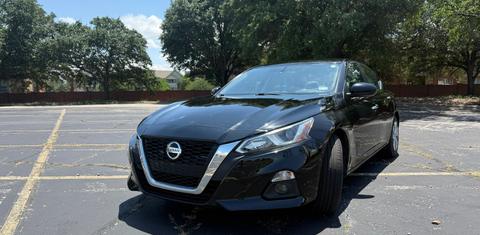 Nissan Altima 2019