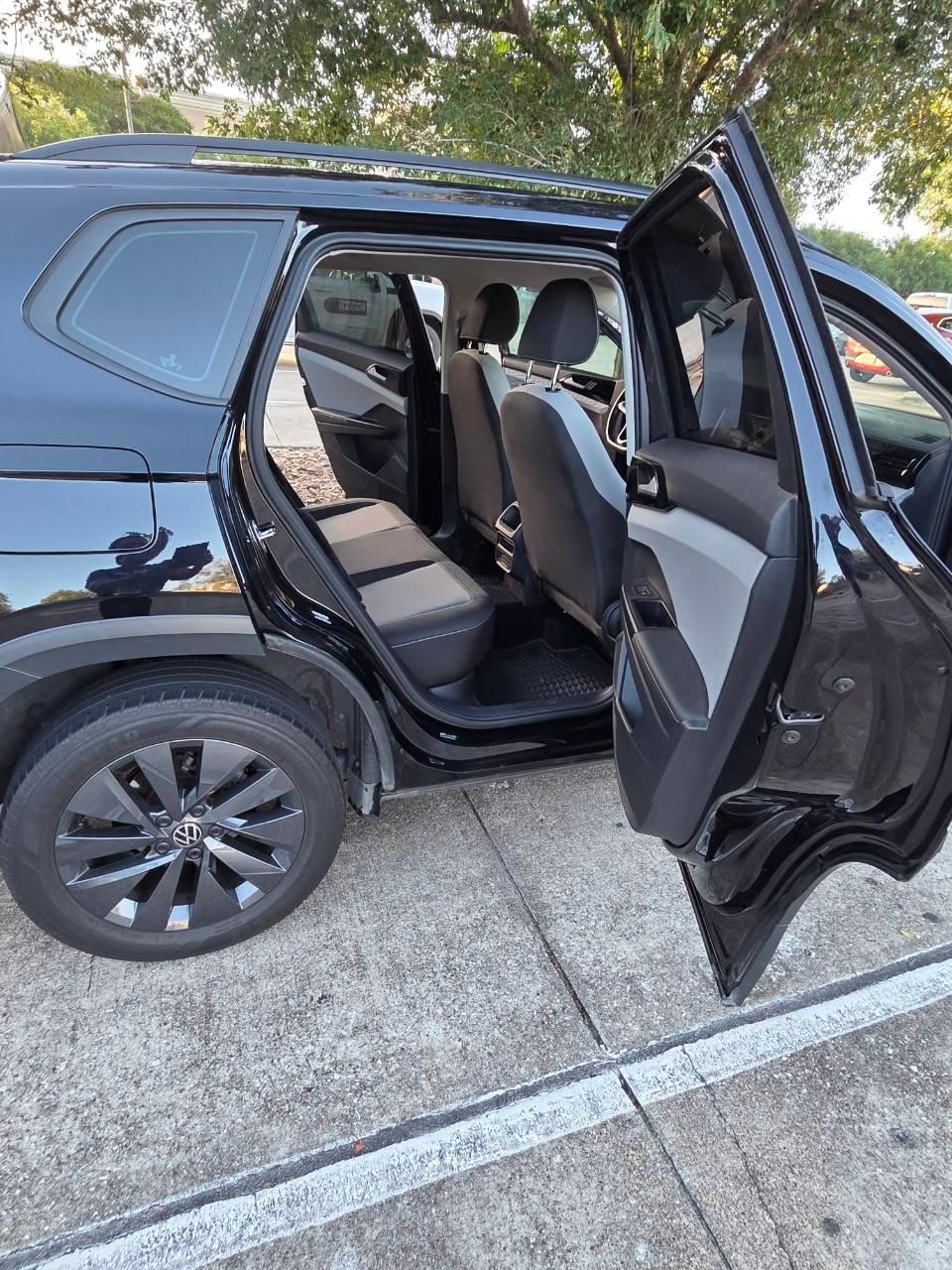 Volkswagen Taos 2024 in Houston, TX
