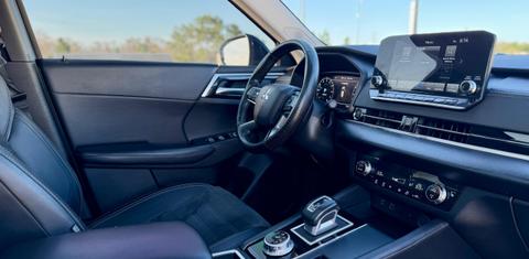 Mitsubishi Outlander 2024