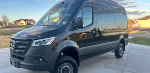 Mercedes-Benz Sprinter 2024