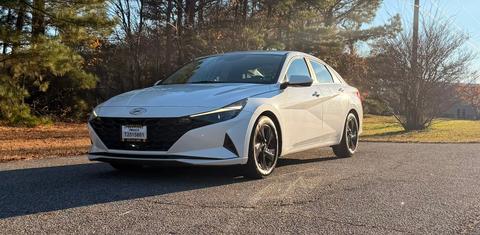 Hyundai Elantra 2021