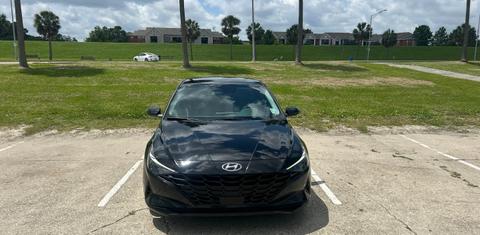Hyundai Elantra 2023