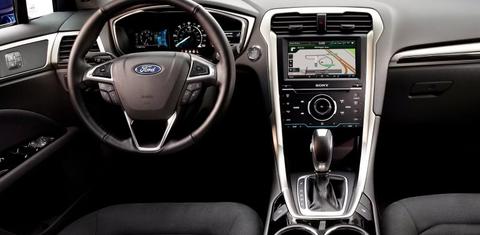 Ford Fusion Hybrid 2014