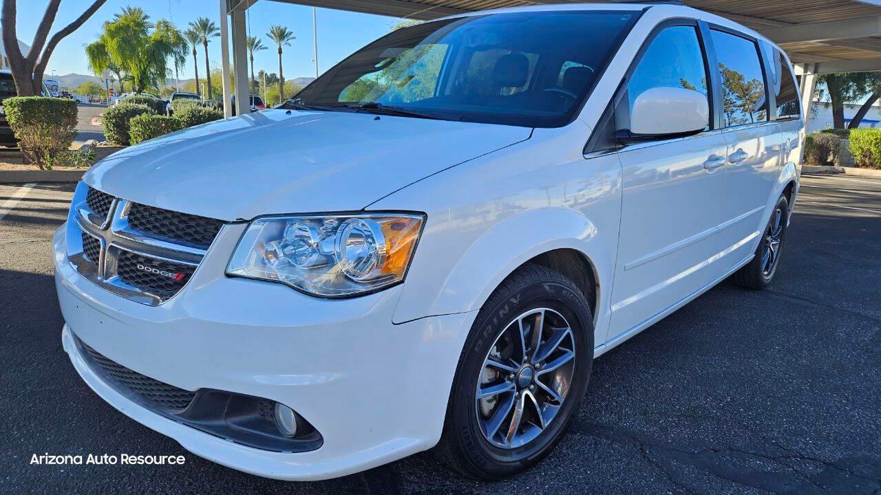 Dodge Grand Caravan 2017 in 