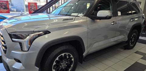 Toyota Sequoia 2024