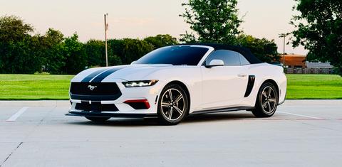 Ford Mustang 2024