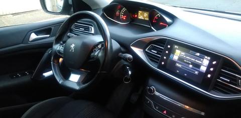Peugeot 308 2015