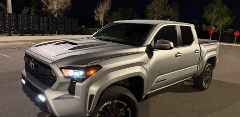Toyota Tacoma 2024