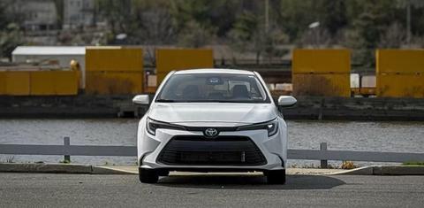 Toyota Corolla Hybrid 2025