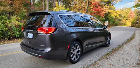 Chrysler Pacifica 2019