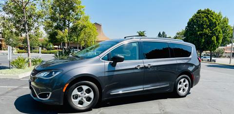 Chrysler Pacifica 2017