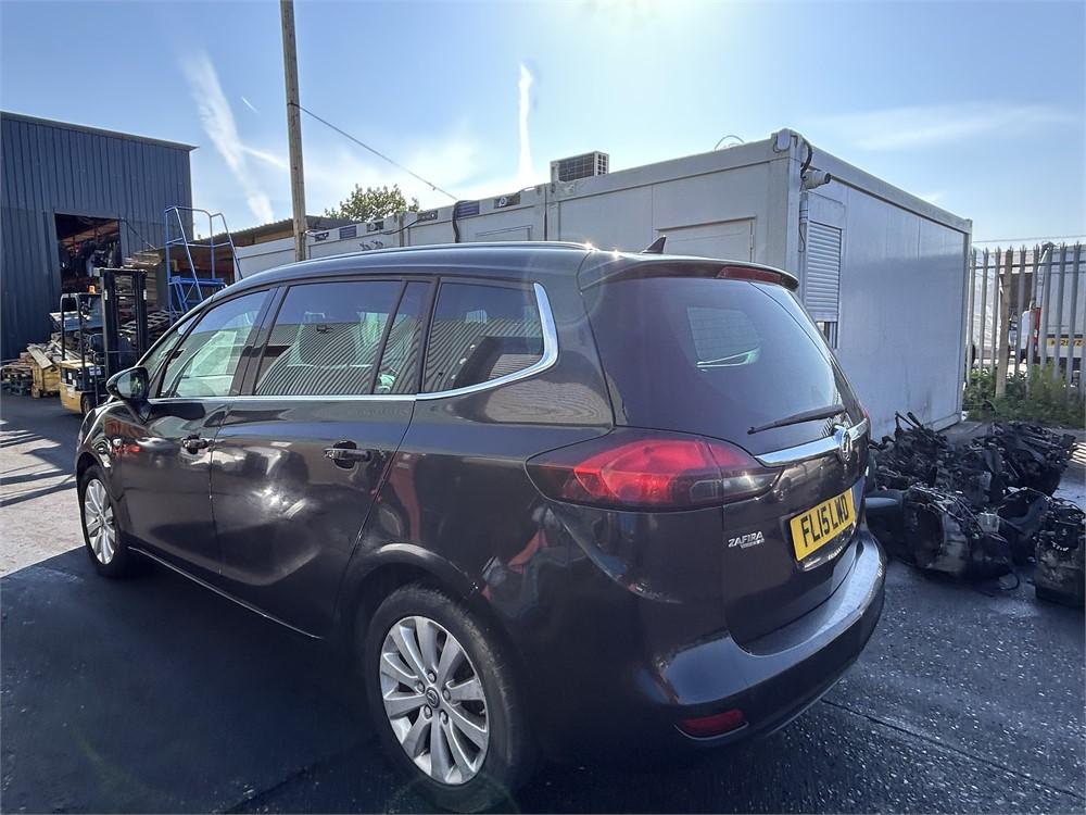 Vauxhall Zafira Tourer 2015 in London