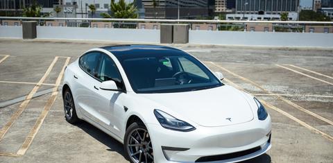 Tesla Model 3 2023