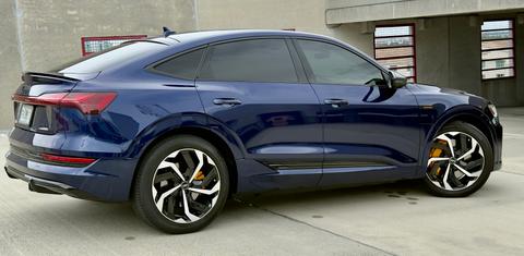 Audi e-tron 2022