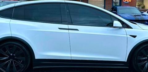 Tesla Model X 2024