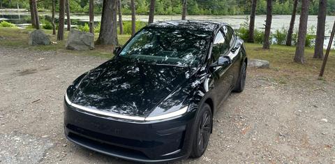 Tesla Model Y 2026
