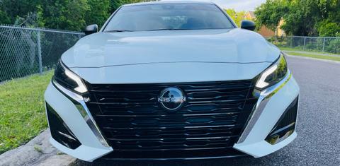 Nissan Altima 2024