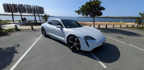 Porsche TAYCAN 2021