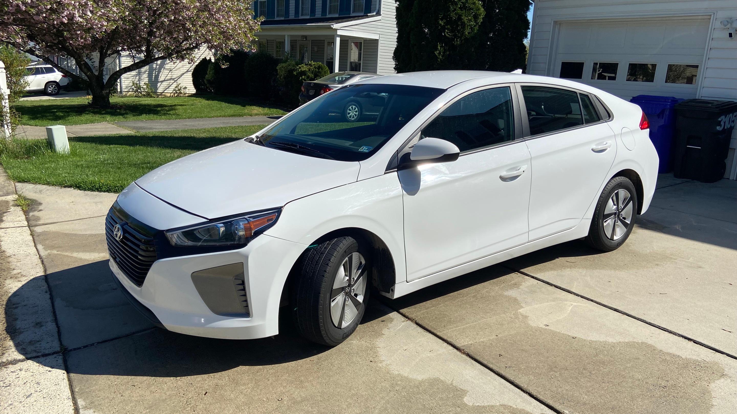 Hyundai Ioniq Hybrid 2019 in 