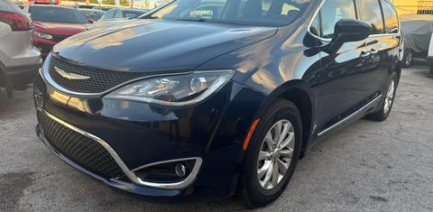 Chrysler Pacifica 2019