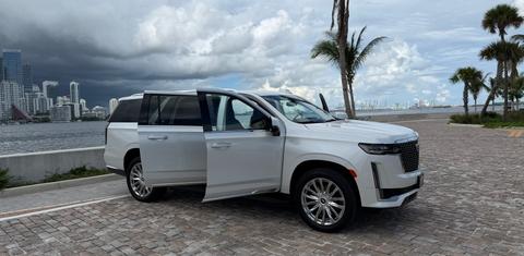 Cadillac Escalade ESV 2024