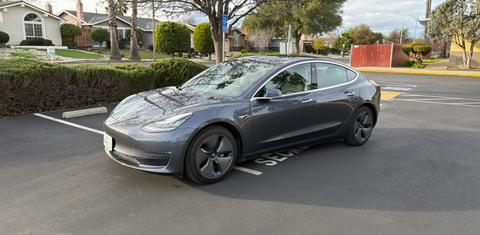 Tesla Model 3 2020