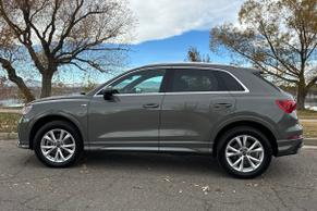 Audi Q3 2023 in Aurora