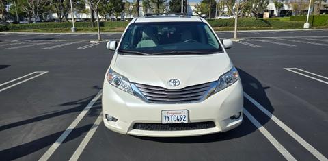 Toyota Sienna 2017
