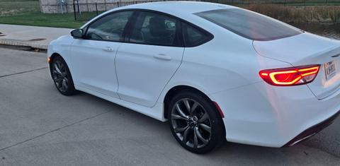 Chrysler 200 2015