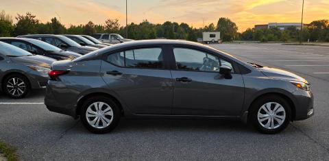 Nissan Versa 2025