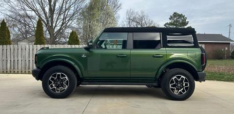 Ford Bronco 2023
