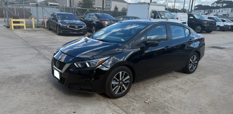 Nissan Versa 2021