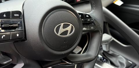 Hyundai Elantra 2026