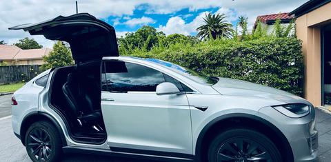 Tesla MODEL X 2017