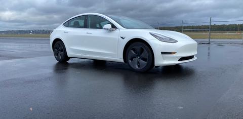 Tesla Model 3 2020