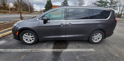 Chrysler Voyager 2023