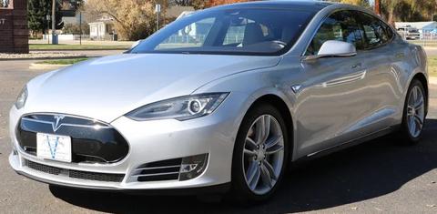 Tesla Model S 2016