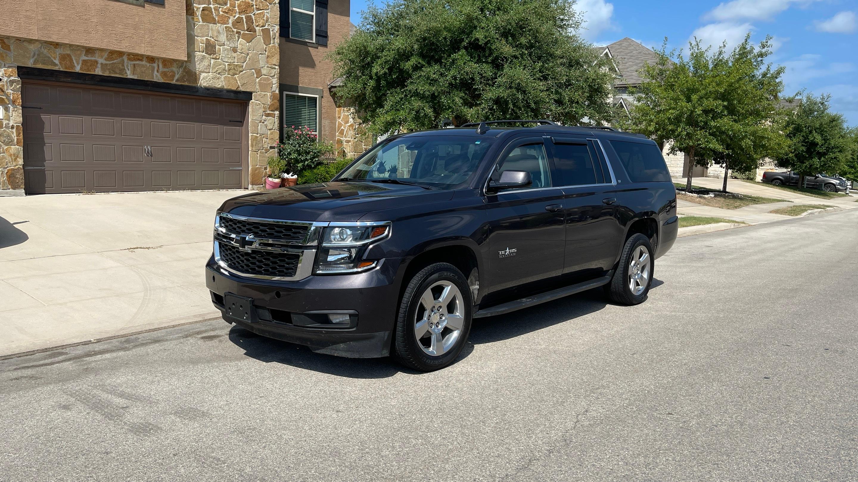 Chevrolet Suburban 2018 in San Antonio, TX