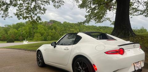 Mazda MX-5 Miata RF 2018