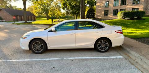 Toyota Camry Hybrid 2015