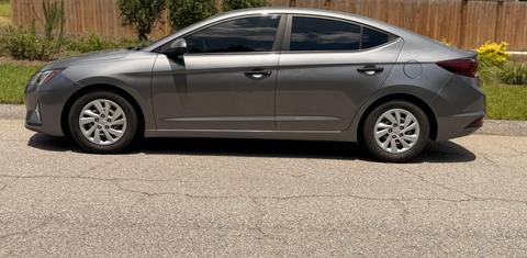Hyundai Elantra 2019