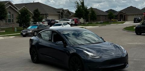 Tesla Model 3 2022