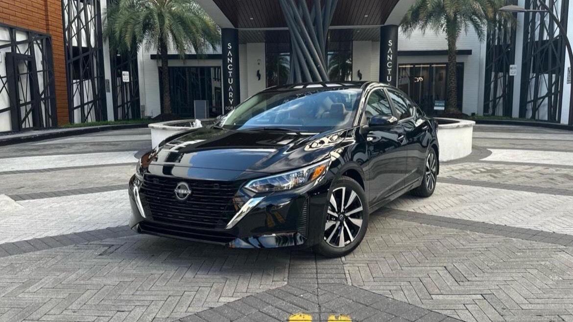 Nissan Sentra 2024 in Doral, FL